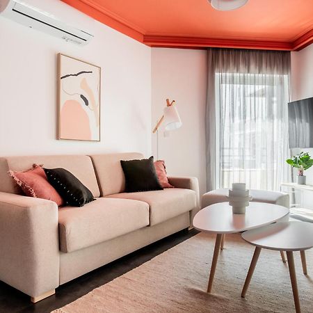 Onezerotwo By Zoia Living Aparthotel เอเธนส์ ภายนอก รูปภาพ